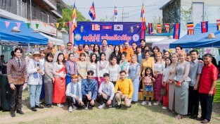 [노동복지과] 캄보디아 신년행사 쫄츠남_단체사진 1.jpg